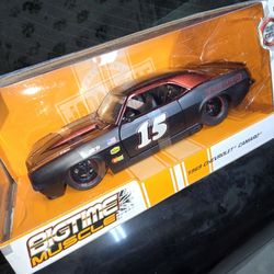 Jada Toys Bigtime Muscle Chevy Camaro