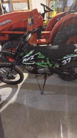 150 cc dirt bike
