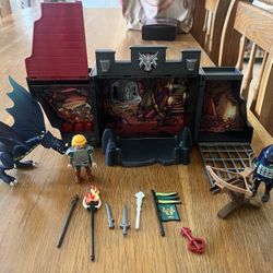 Playmobil Dragon Lair