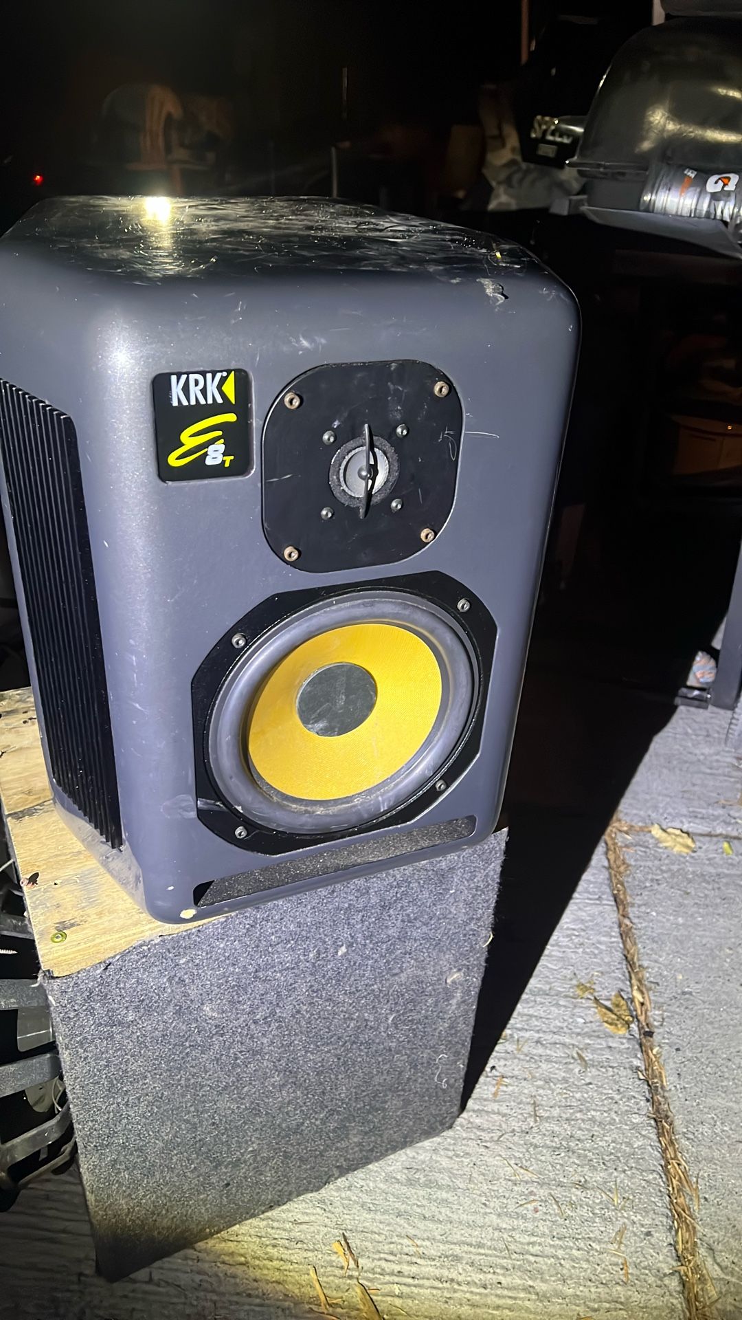 KRK 8st