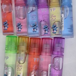 Stitch lipgloss