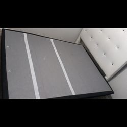  Bed Queen Size  Head Up Only Adjustable Base .