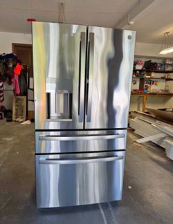 GE Stainless Steel French Door Refrigerator