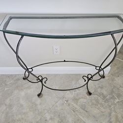 ✨ Elegant Iron & Glass Console Table – Like New ✨