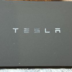 Tesla Bi-Fold Wallet Key Card Case/Protector