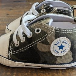  Infant Soft Sole Canvas Newborn First Walkers High Top Anti-Slip Sneakers
 (12-18 Months)