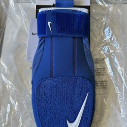Nike Kobe Baseball Sliding Mitt