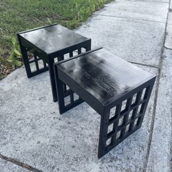 2 Black Wood End Tables/bedside Tables  With Drawers. 