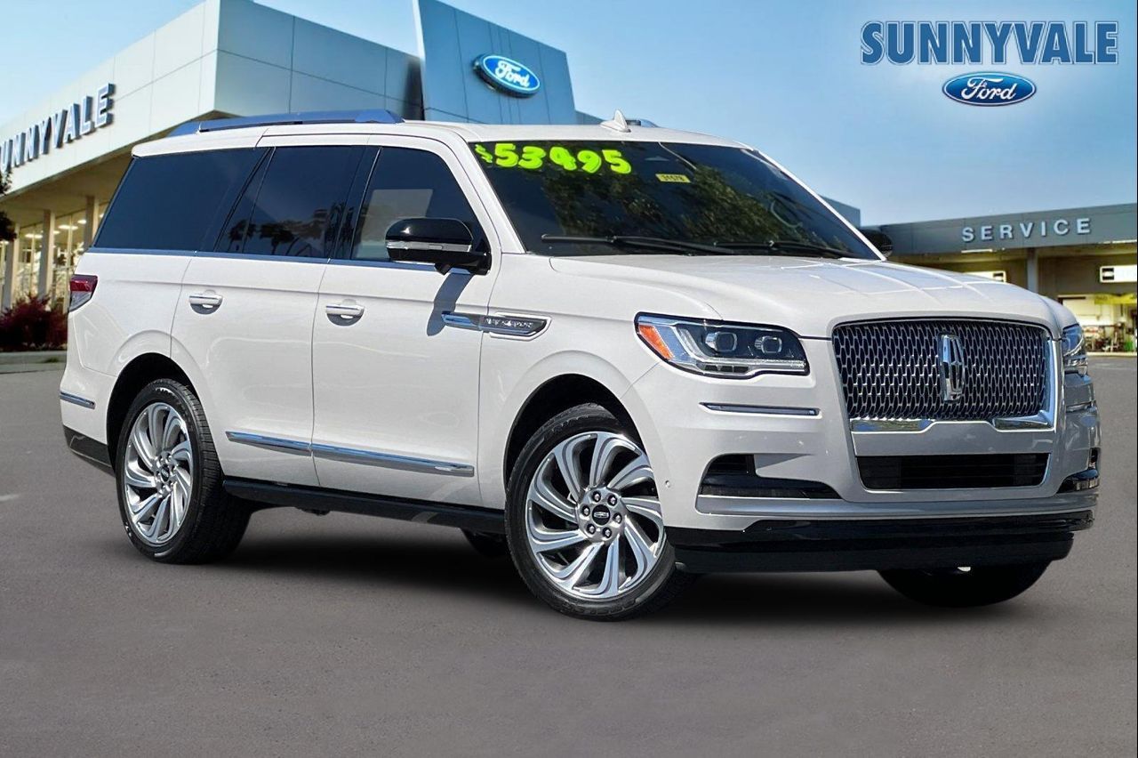 2022 Lincoln Navigator