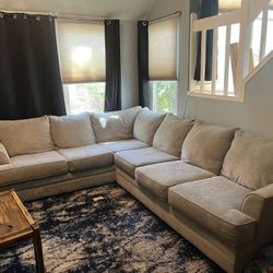 Broyhill Naples Grey Sectional Sofa 