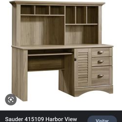 Harbor View Computer Desk With Hutch 