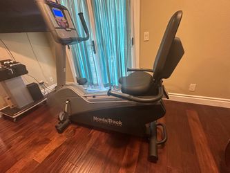 Nordictrack Commercial VR Recumbent Exercise Bike