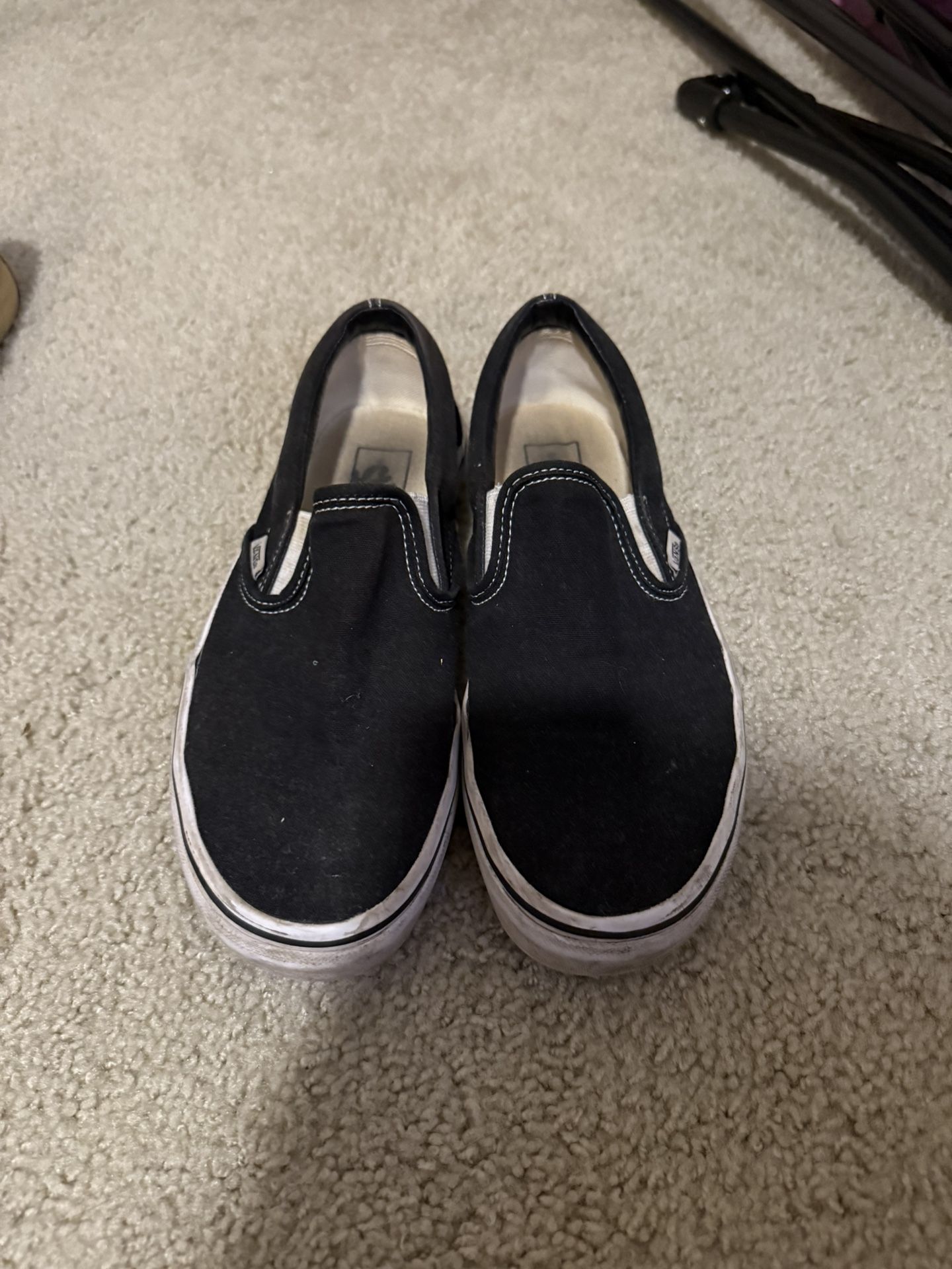 BLACK VANS