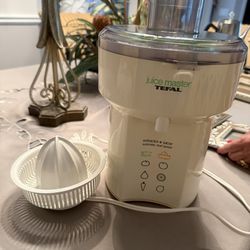 Juicer And Percolator