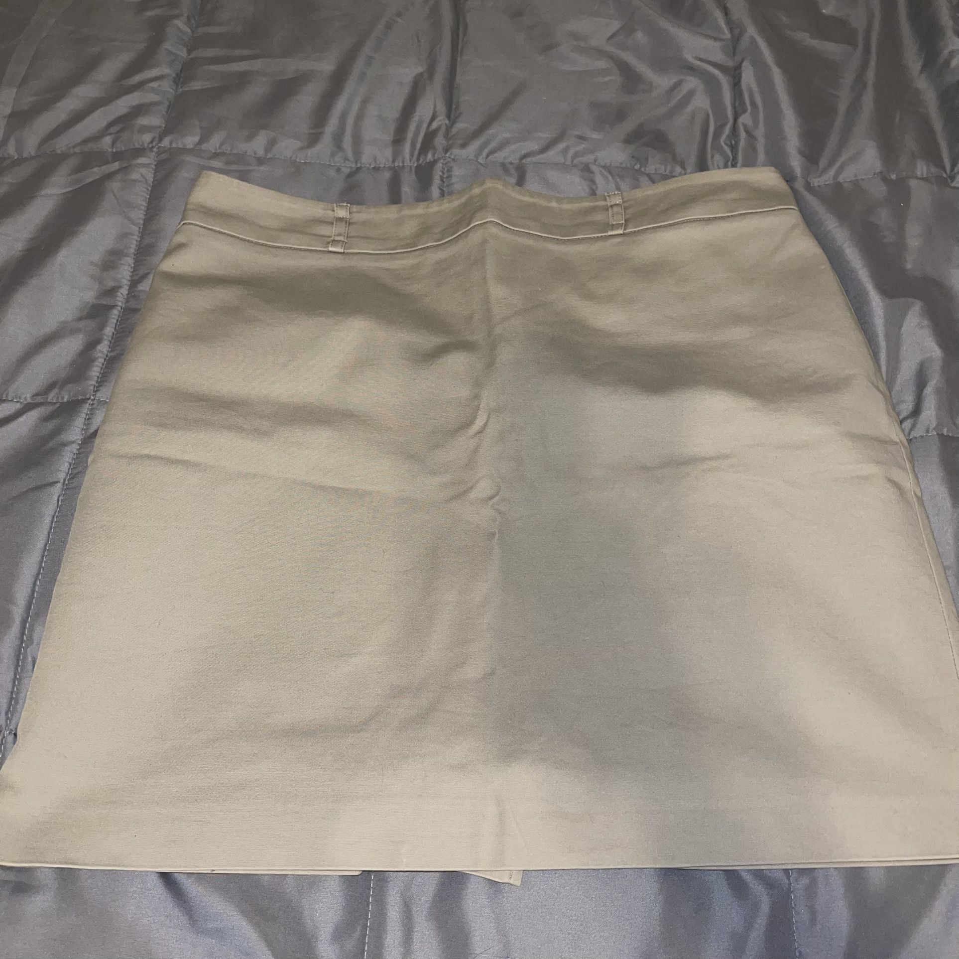 Larry Levine Khaki Skirt 