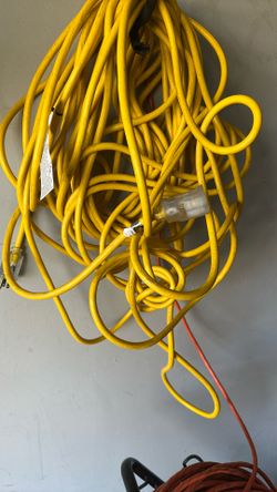 100 Foot 12 GAUGE Heavy Duty Ext Cord