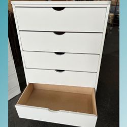 5 drawers dresser / Five drawers dresser