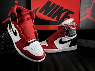 Jordan 1 Satin Snake