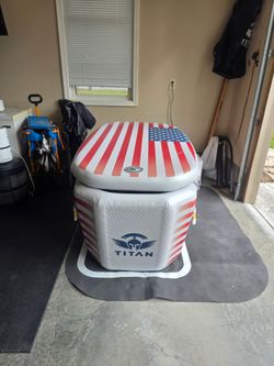 🇺🇸🔥 AMERICAN FLAG TITAN XL COLD PLUNGE — $1,500 FIRM! 🔥🇺🇸