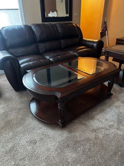 6 pieces of furniture
