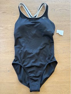 Nike One Piece Swimsuit Medium NWT Black Powerback