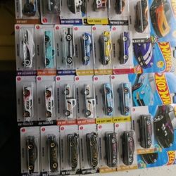 24 Hot Wheels Take All $40 With Hot Wheels Box