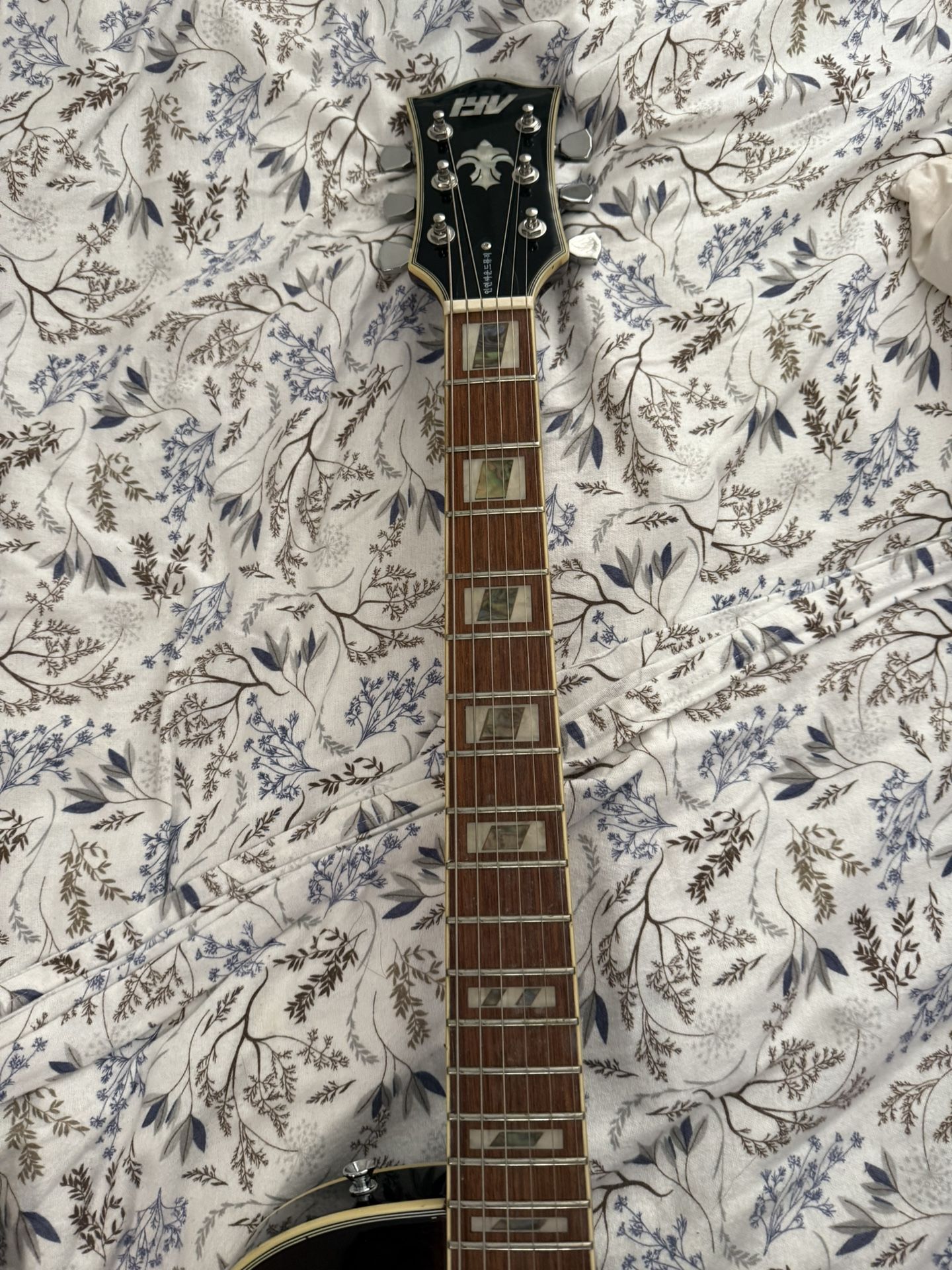 IYV-IJZ-300A TSB Jazz Solid hollow-Body Electric Guitar, Tobacco