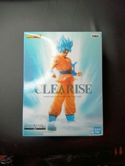Banpresto Dragon Ball Super Clearise Super Saiyan God Super Saiyan Son Goku figure.