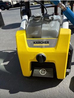 Car wash machine from Karcher, 2000 PSI, 1.3 GPM