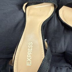 Express 1.5 In Heel