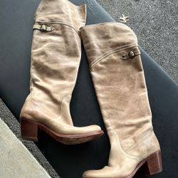 Frye Boots 6.5b 