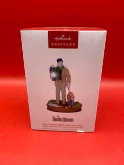 NEW Hallmark Keepsake Ornament The Caretaker And His Dog Disney Haunted Mansion