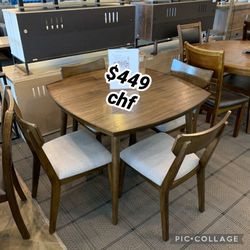 Thanksgiving 5 Piece Dining Table Set  // Black Friday Sale !