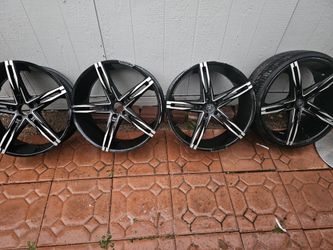 22 Lexani Wheel 5x112