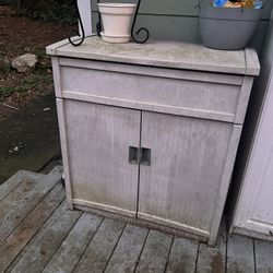 Suncast Outdoor Garden Bench