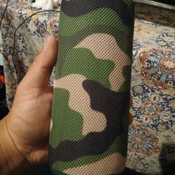 .onn Camaflouge Bluetooth Speakers 