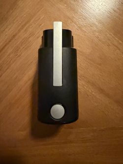 NACS DC RIVIAN Adapter