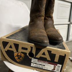 Ariat