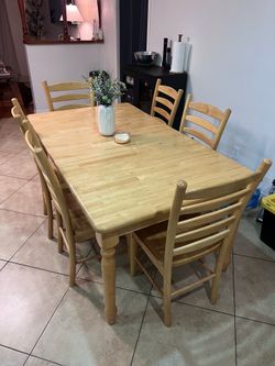 7 piece Oak Dining Table Set