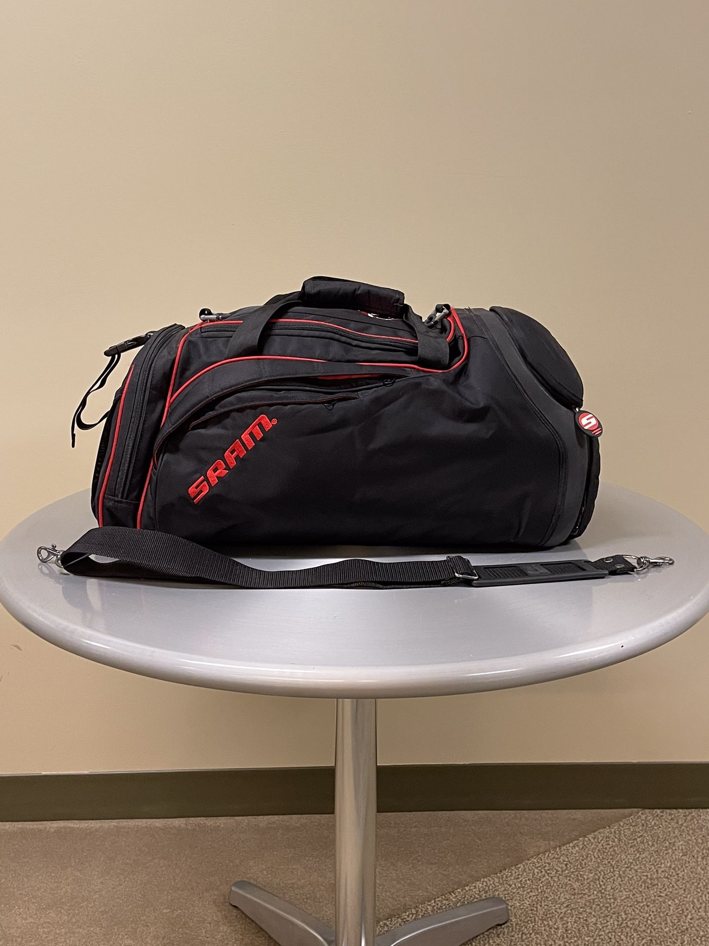 SRAM CYCLING DUFFLE BAG - firm price