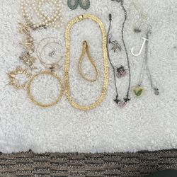 Bulk Costume Jewelry