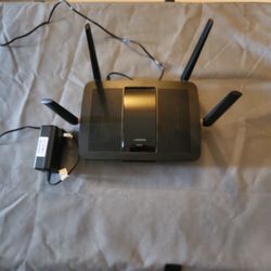 LINKSYS E8500 DUAL BAND ROUTER