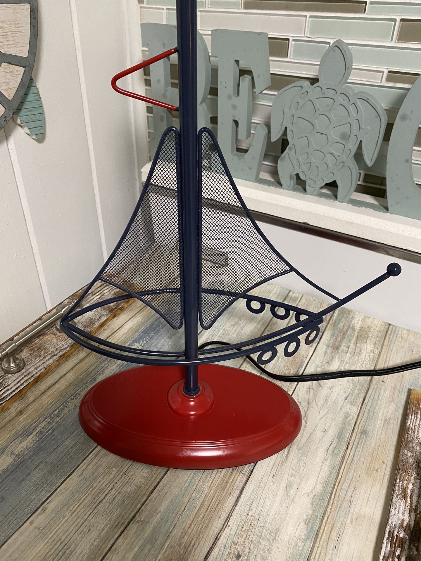 Sailboat lamp