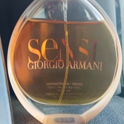 Giorgio Armani Perfume 