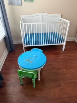 Crib with mattress