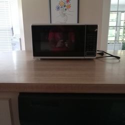 Microwave Oven