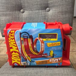 Hot Wheel Stunt Tracks