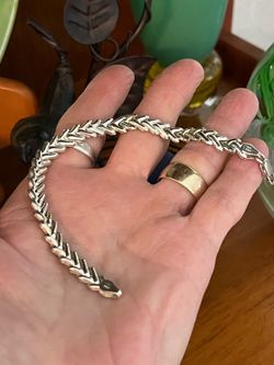 Beautiful Sterling Silver V-Link Bracelet