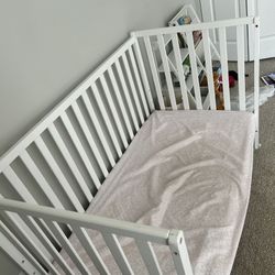 Crib For Babies / Toddlers - White 