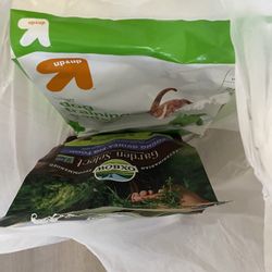 Pee Pads and  Young Guinea Pig food